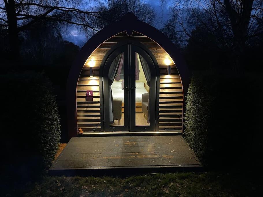 Belle Vista Glamping & Camping York Ngoại thất bức ảnh
